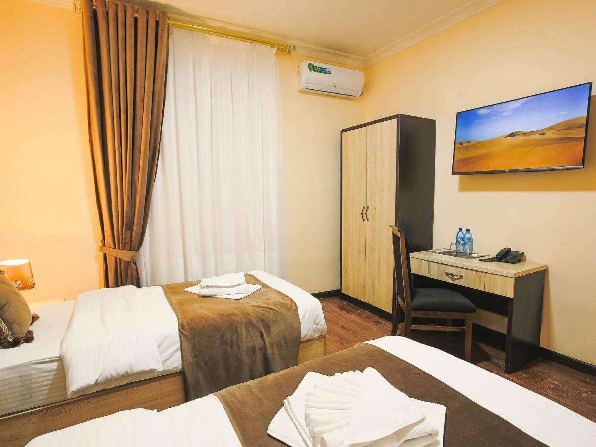 Rayyan Hotel Buxoro Ngoại thất bức ảnh