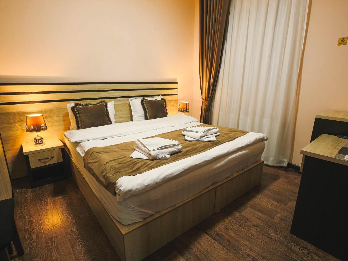 Rayyan Hotel Buxoro Ngoại thất bức ảnh