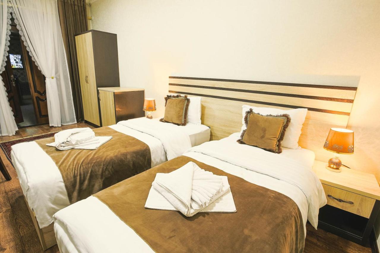 Rayyan Hotel Buxoro Ngoại thất bức ảnh